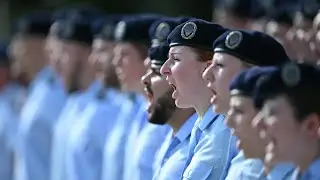 Deutsche Bundeswehr verschickt Fragebogen: Wer ist bereit zum Wehrdienst?