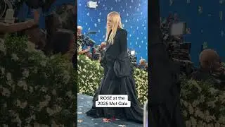 Ros&eacute; at the Met Gala