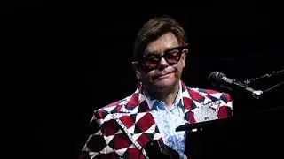 Elton John AIDS at YVR concert 2019-09-20
