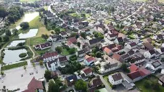 R&ouml;ttenbach Erh - Video  um den Rathaus kreisen mit eine Drohne
