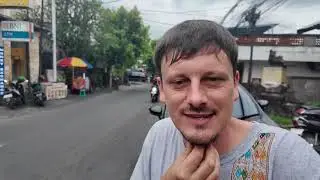 36 утра. Меня всё ещё ждут в массажном салоне.
