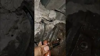 Indikator ABS HILUX nyala terus, ini salah satu penyebabnya...