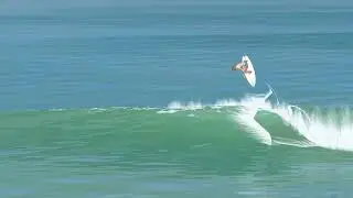 A bag of tricks on the sci-fi 6&rsquo;2&rdquo;. @TrueSurfOfficial @truesurf @Truesurferofficial