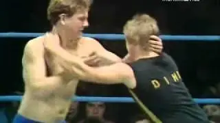 World Of Sport - Steve Kelly vs Dino Skarlo