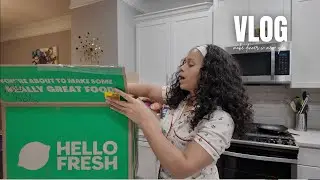 VLOG: Making Dinner + Recipe From HelloFresh + Q&A with Ricci 