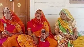 मलेशिया मंदिर सालों मोहनमाला हाथ में मोहन माला हाथ में श्री कृष्णा मिले पर बात राधे कृष्णाका भजन