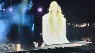 FUTW LISA at BLACKPINK Chicago 2025 Concert Fan Cam