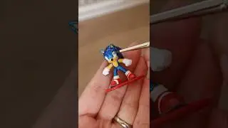 Let's improve this teeny tiny Sonic die-cast figure 💥 #shorts #sonic #merchandise #sega #art #fyp