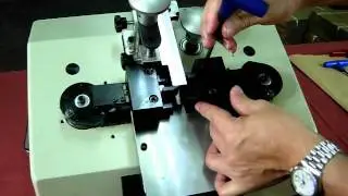 Die Set Change of  RT-500, Power Transistor Lead Forming Machine.  模具更換