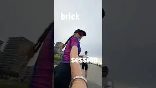 Я упал с велосипеда в ПОЛНОЙ велоэкипировке&hellip; и ни о чём не пожалел 😂 #ironman703 #cycling #ironma...