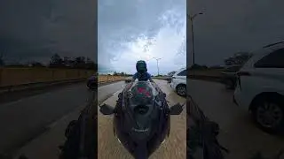 🫣👀 #kawasakininja #zx6r #sportbike #sportbikelife #motorcyclelife #bikershorts #bikers #doubletake