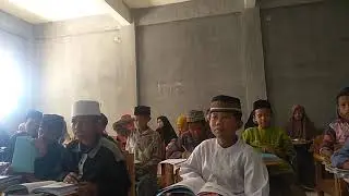 Santri YPPRJ bljr kitab kuning