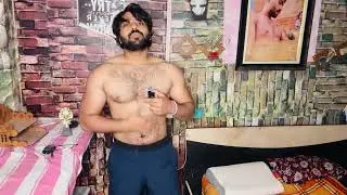 Shirtless bodybuilder in night 💤