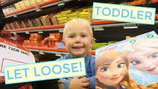 😂 TODDLER GOES GROCERY SHOPPING! 🍫