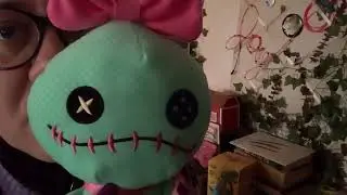Lofi ASMR check in and tingly tapping. I 💕 my new book!