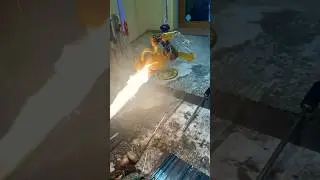 💀💀💀 Cooper Glass in beast mode #glassblowing #art #glassart #tucson #arizona