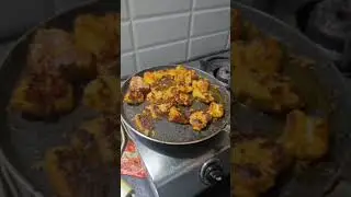 Golden fry,solid bite 🍗🔥#chickenfry #foodshorts #obsessed #crunchy #strrefoods #chicken #shortvideo