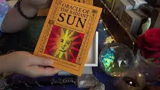 Oracle of The Radiant Sun - Full Flip Through of Each Card