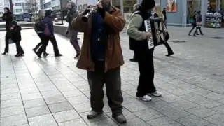 Stra&szlig;enmusik Hirschstra&szlig;e Ulm