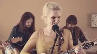 Iva Pazderková - Dospělá
