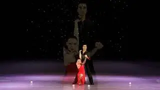 Juggling DUO 'Red tango'