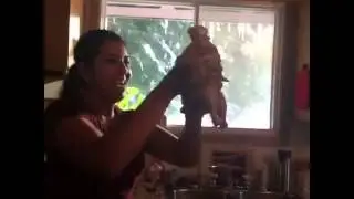 Chicken vine girl