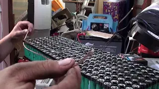 1.5 KWH E bike Samsung 18650 battery build Bus bar and fusing work