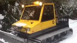 BR100 Bombi Bombardier BR100+ skidozer