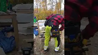 Finishing the last #concrete column form in 54 seconds... #diy #constructionlife #logcabin #makita