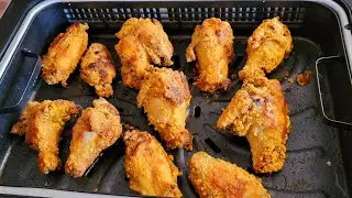 Аэрофритюрница с куриными крылышками Gourmia Foodstation 5-в-1, бездымный гриль и аэрофритюрница