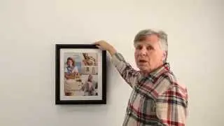 Poster SwingFrame with Storage Demo