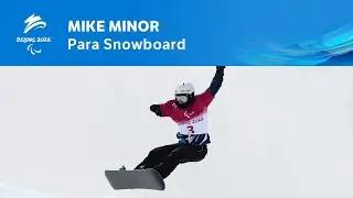🇺🇸 Mike Minor secures his place in the Men's Snowboard Cross SB-UL finals🎿 | Paralympic Games
