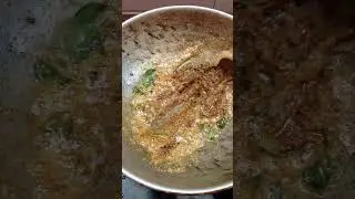 Fried mini idlis😋 | Simple and easy recipe #shortsfeed #shorts #idlipodi  #recipe #food #breakfast