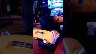 main simulator mobil di fun world CSB Mall Cirebon