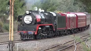 Former Victorian Railways Steam Engine R707 returns to The Bendigo Line