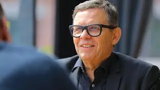 Peter Schreyer Wins Sturmey Award At Autocar Awards