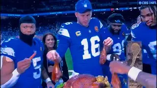 David Montgomery happy for his carrot 👍
