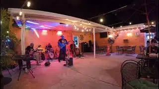 Un Monton De Estrellas ..Clave Cafe