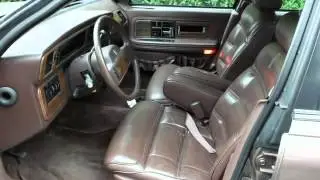 1988 LINCOLN CONTINENTAL AUTOMATIC ONE OWNER BC CAR NO ACCIDENT (NEW WESTMINSTER, British Columbia)