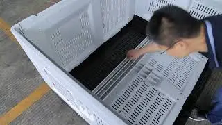 collapsible bulk container