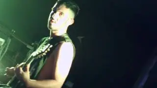 Hey Awesome - Revolution (Vivo Lima-Per&uacute; 06.09.15)