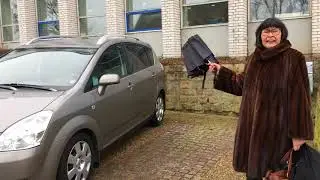 Interviewklip med Bagedyst Rosa - Sådan undgår du buler i bilen