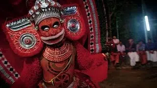 Theyyam-Ritualtheater - G&ouml;ttlicher Tanz aus Urzeiten