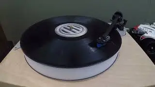 Taking Back Sunday &ndash; Louder Now - B3 - Divine Intervention -  Live Vinyl Recording