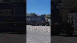 CSX GP40-3 EMD 645E3 idling. 10/21/2024