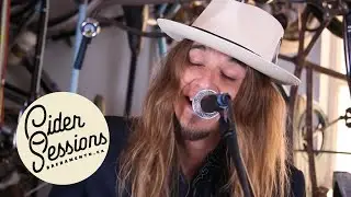 Matt Rainey -  Educated Woman (Live) | Cider Sessions