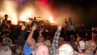 Big Country featuring Mike Peters - In A Big Country (Hexagon, Reading 12.02.12)