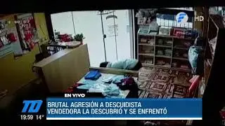 Vendedora se enfrenta a descuidistas
