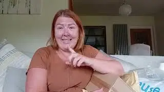 Catherines Prize Unboxing July 2024 with New York 🗽 and Leeds Fest VIP prizes