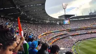 This is what 80000 Indians sound like!!!